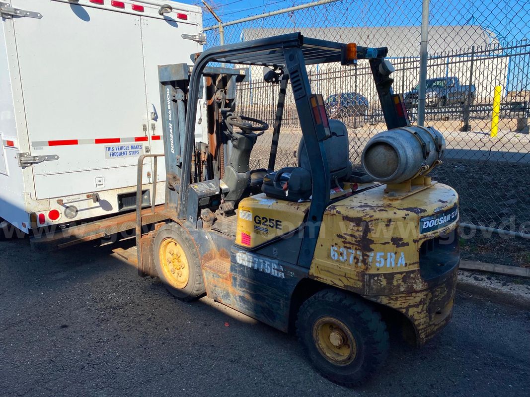 Forklift