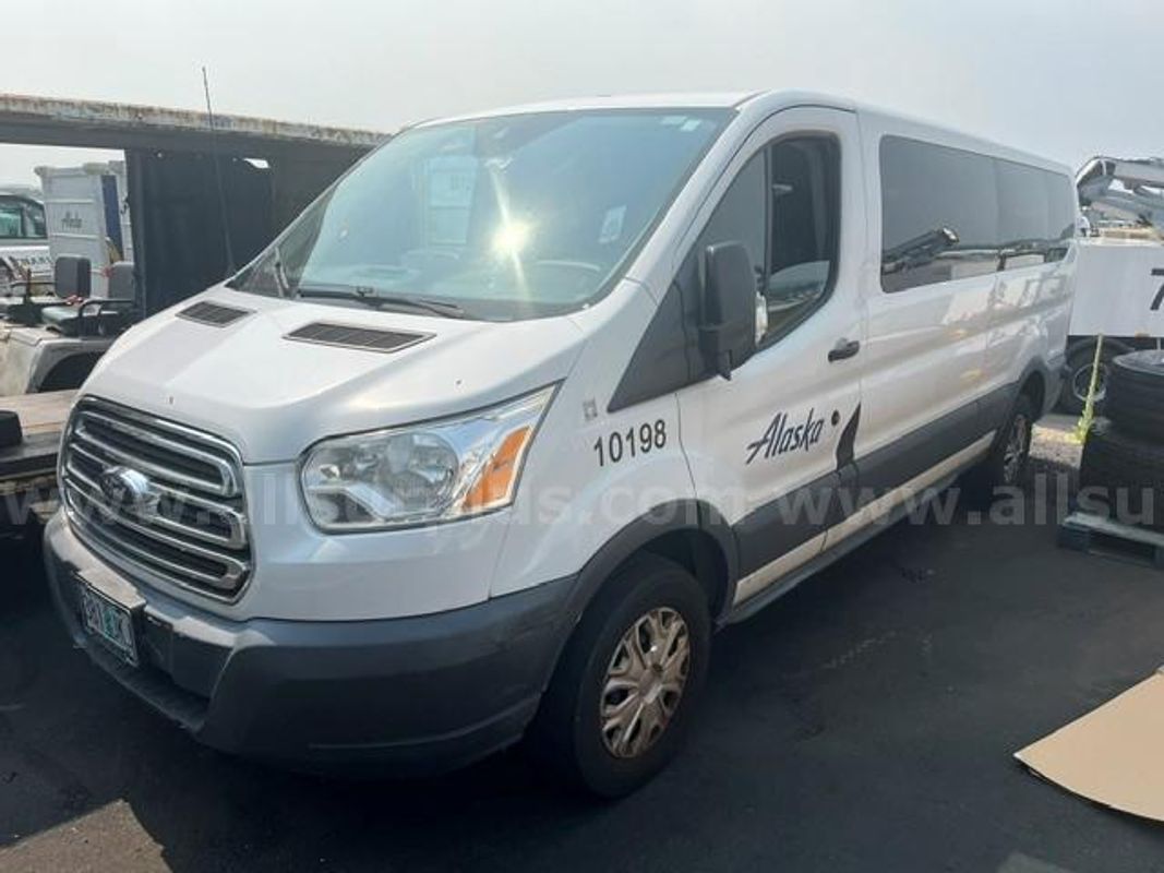 2016 Ford Transit 350 Wagon Low Roof XL w/Sliding Pass. 148-in. WB