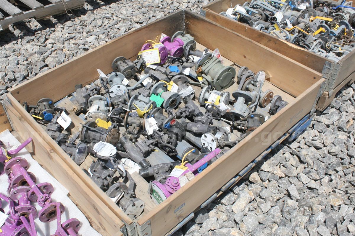 Huge Lot of New Valves