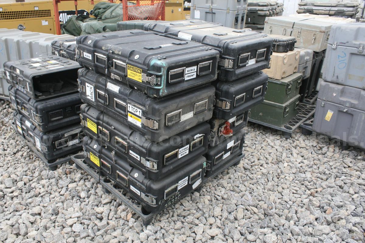 Lot of 8 US Military Pelican / Hardigg Style Cases