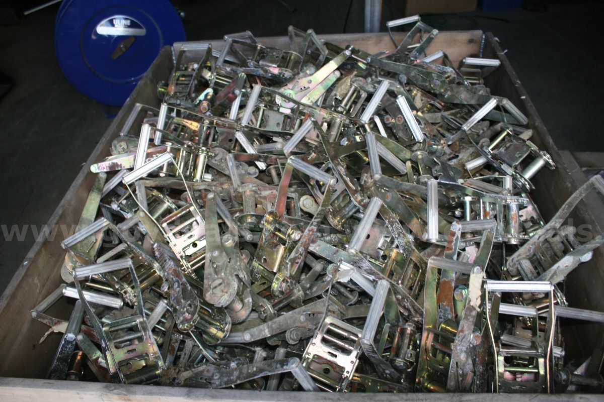 765 lbs of Ratchets