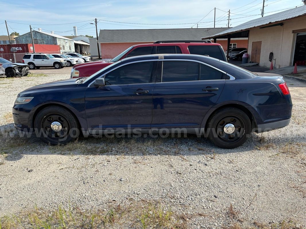2013 Ford Taurus