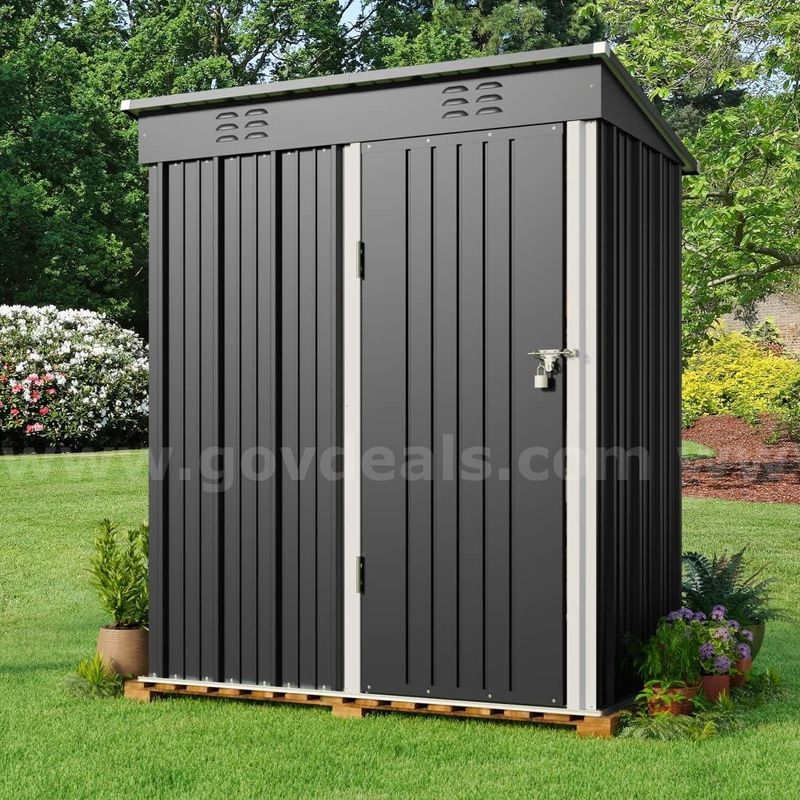FREE SHIPPING - NEW 5' x 3' Galvanized Metal Outdoor Storage Shed with Lockable Door