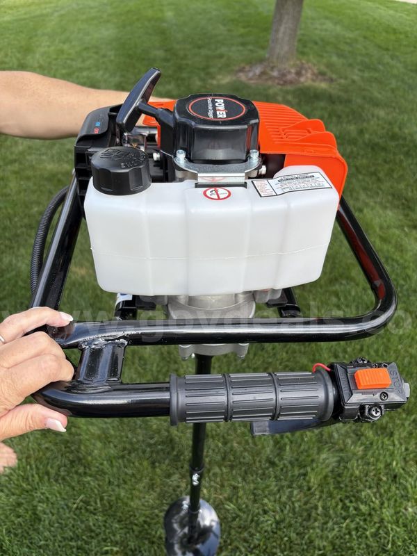 FREE SHIPPING - 62CC Gas Auger Post Hole Digger w 6in & 8in Bits + Extension Rod