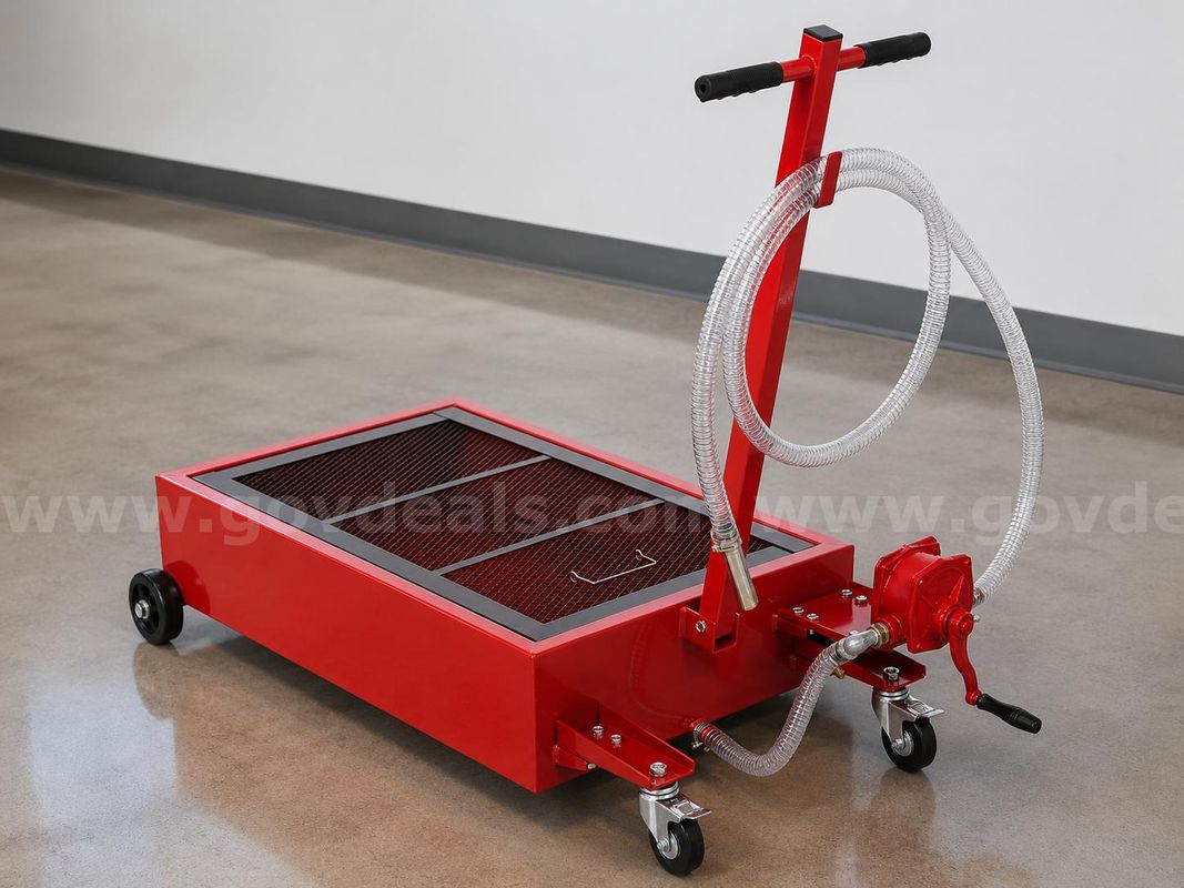 SHIPS FOR FREE New Heavy-Duty Automotive Fluid Drain and Transfer Container with Manual Pump