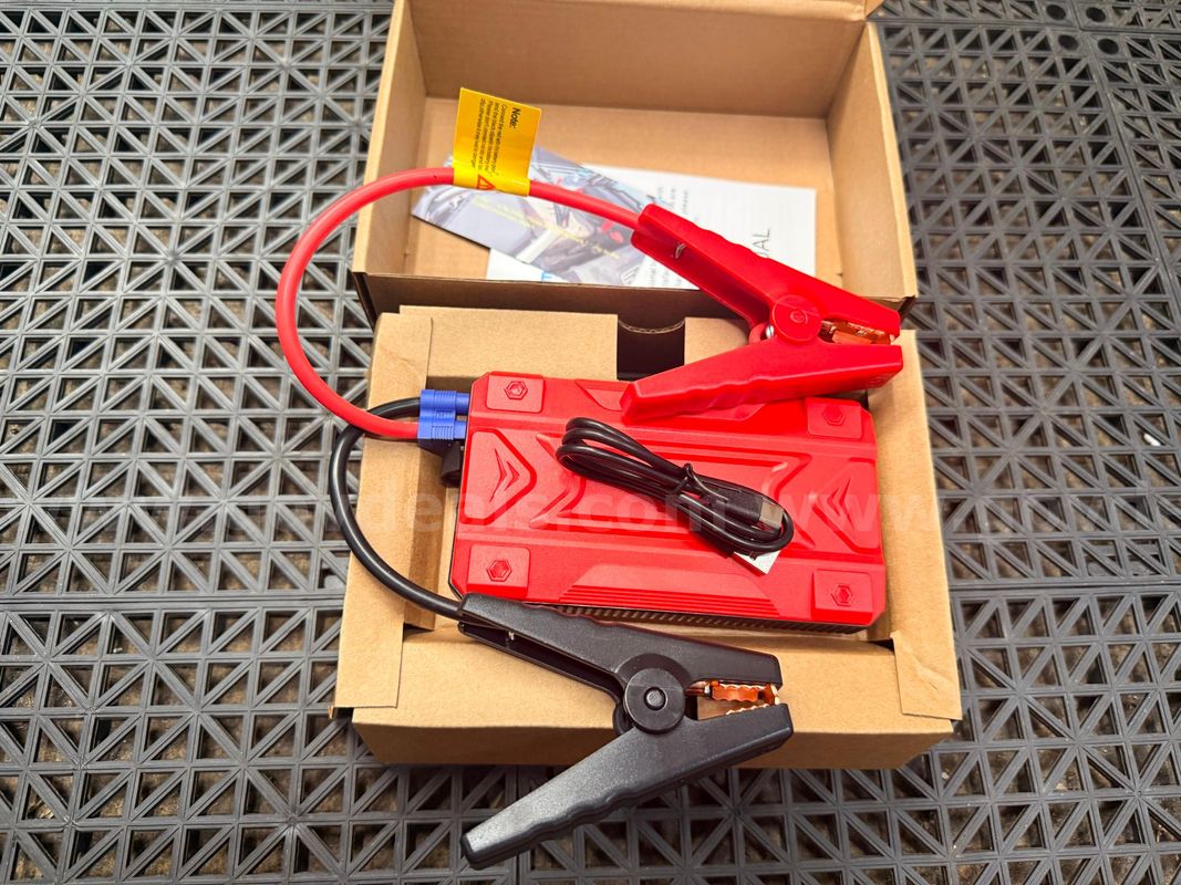 Free Shipping Brand New 3000A Portable Car Battery Jump Starter – Gas & Diesel – USB & LED
