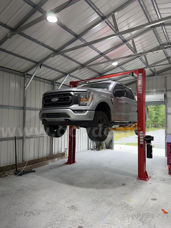 Free Shipping - Brand New 11000lbs 2 Post Car Lift Auto Truck Hoist Two/2 Post Lift Auto Lifts for Home Garage Shop