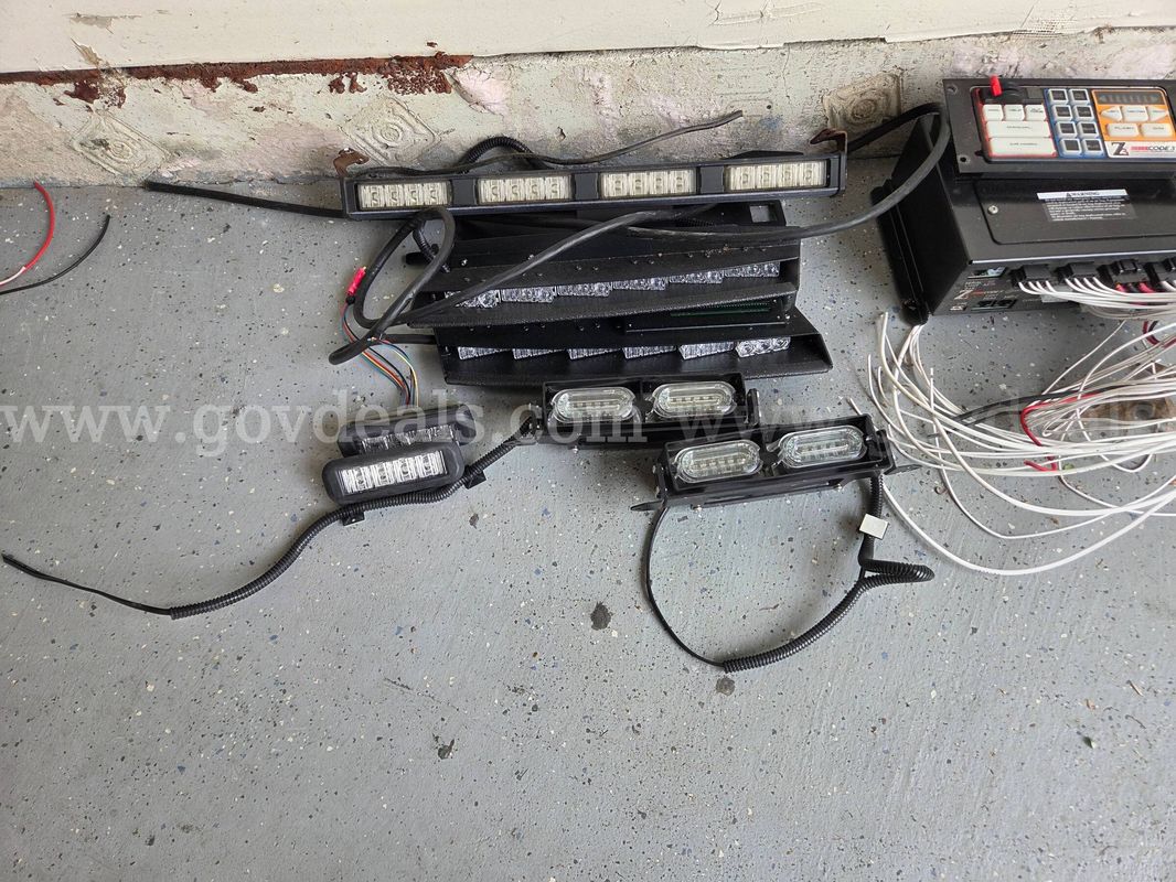 Code 3 Police Emergency Lighting Kit