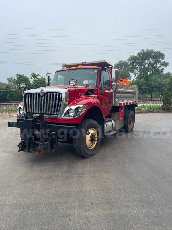 2011 International 7400