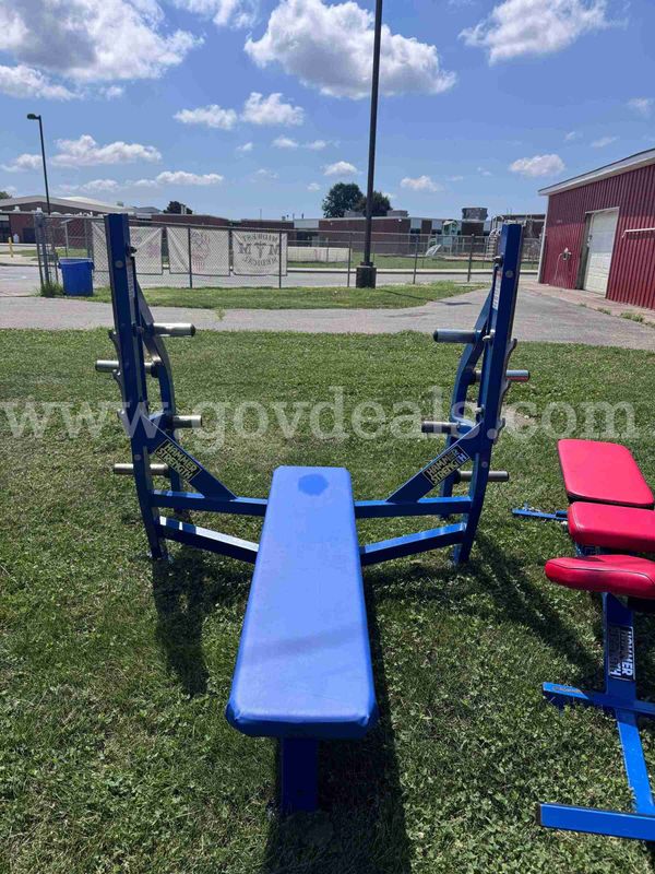 Hammer Strength Olympic Style Bench