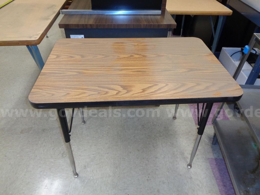 2 adjustable tables