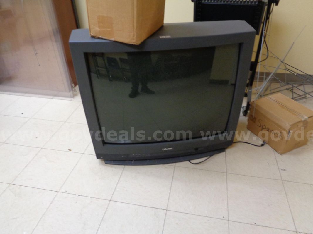 2 tvs