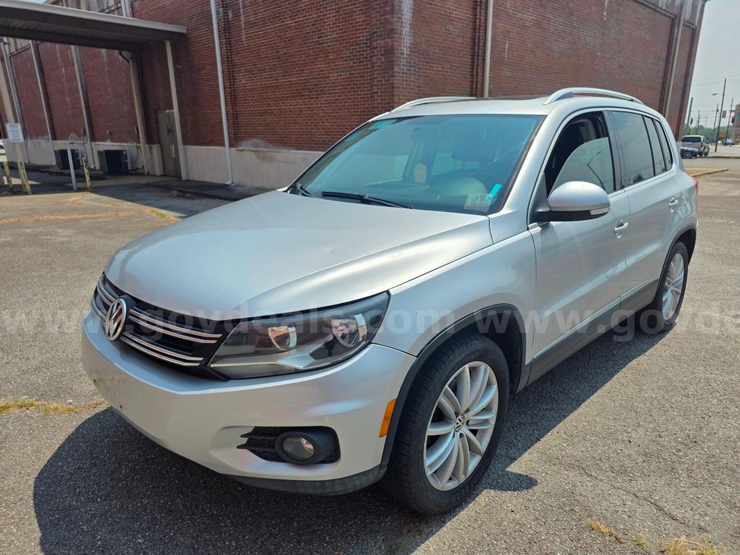 2012 Volkswagen Tiguan S 4Motion AWD