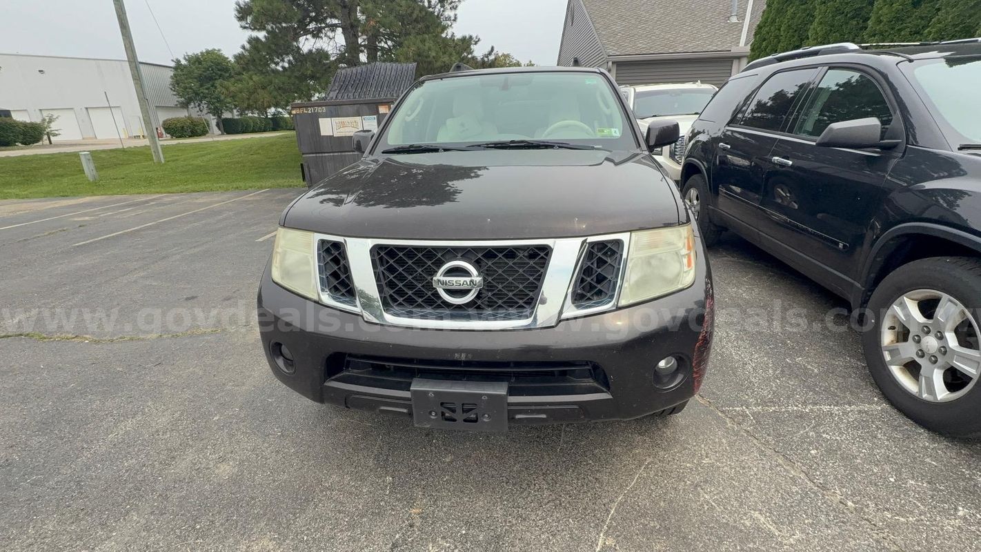 2012 Nissan Pathfinder SV 4WD