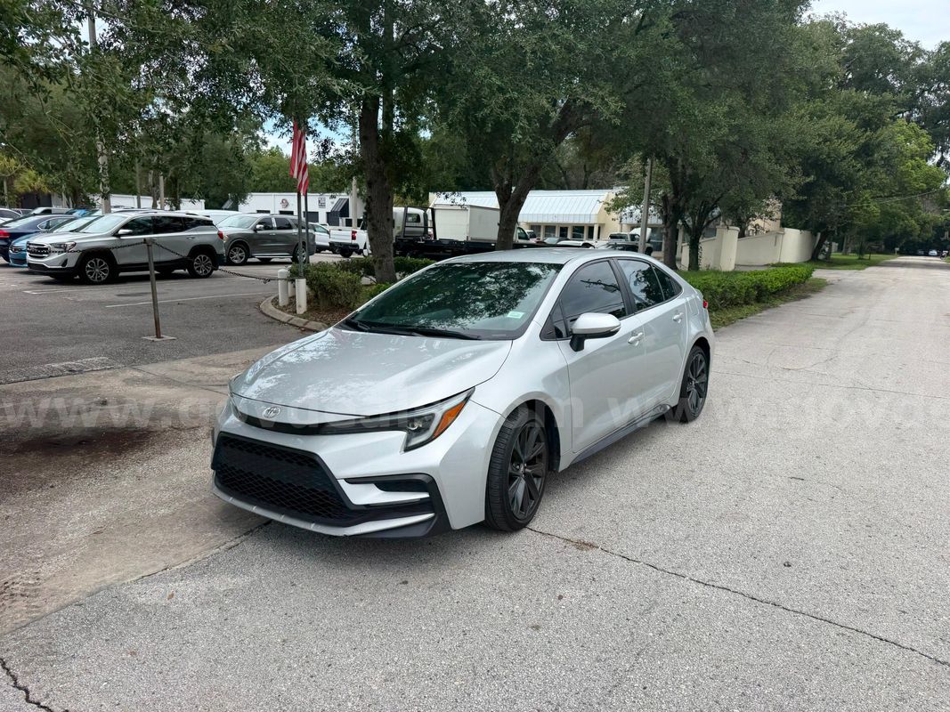 2023 Toyota Corolla SE
