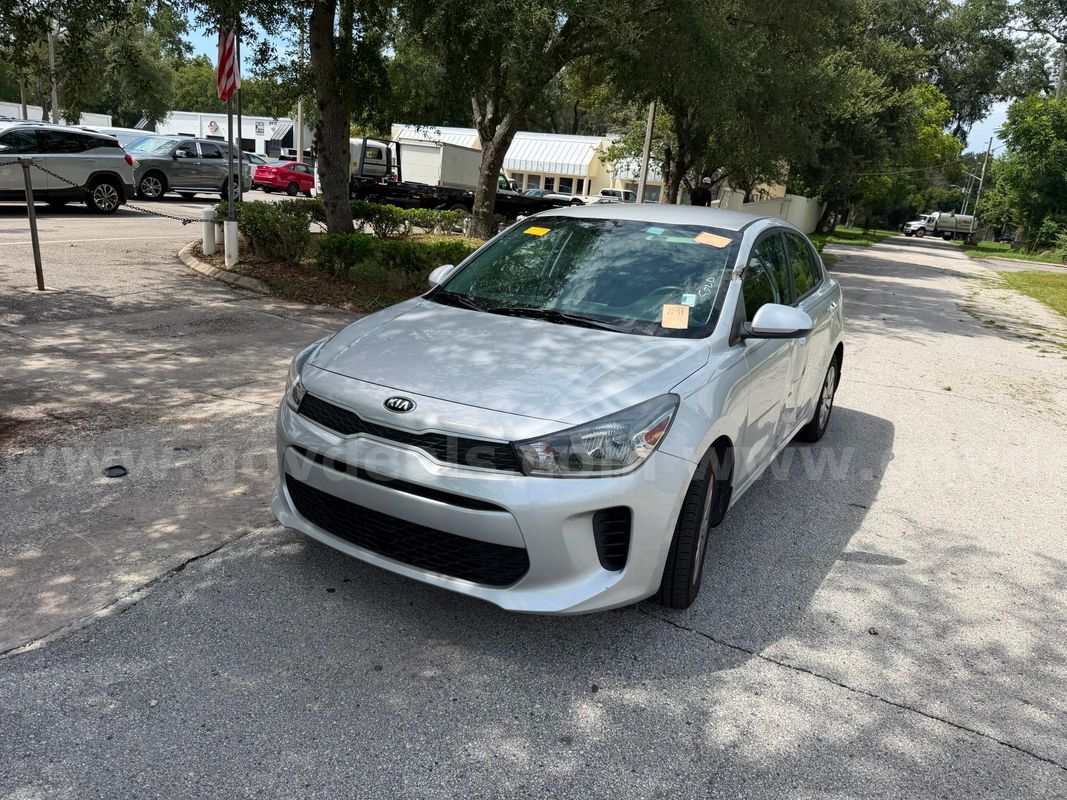 2020 Kia Rio LX (1 of 12)