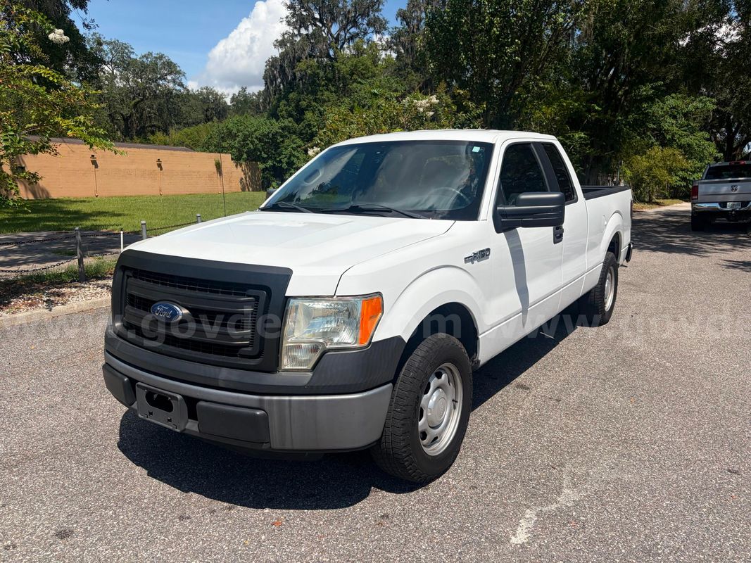 2013 Ford F-150 XL SuperCab 6.5-ft. Bed 2WD
