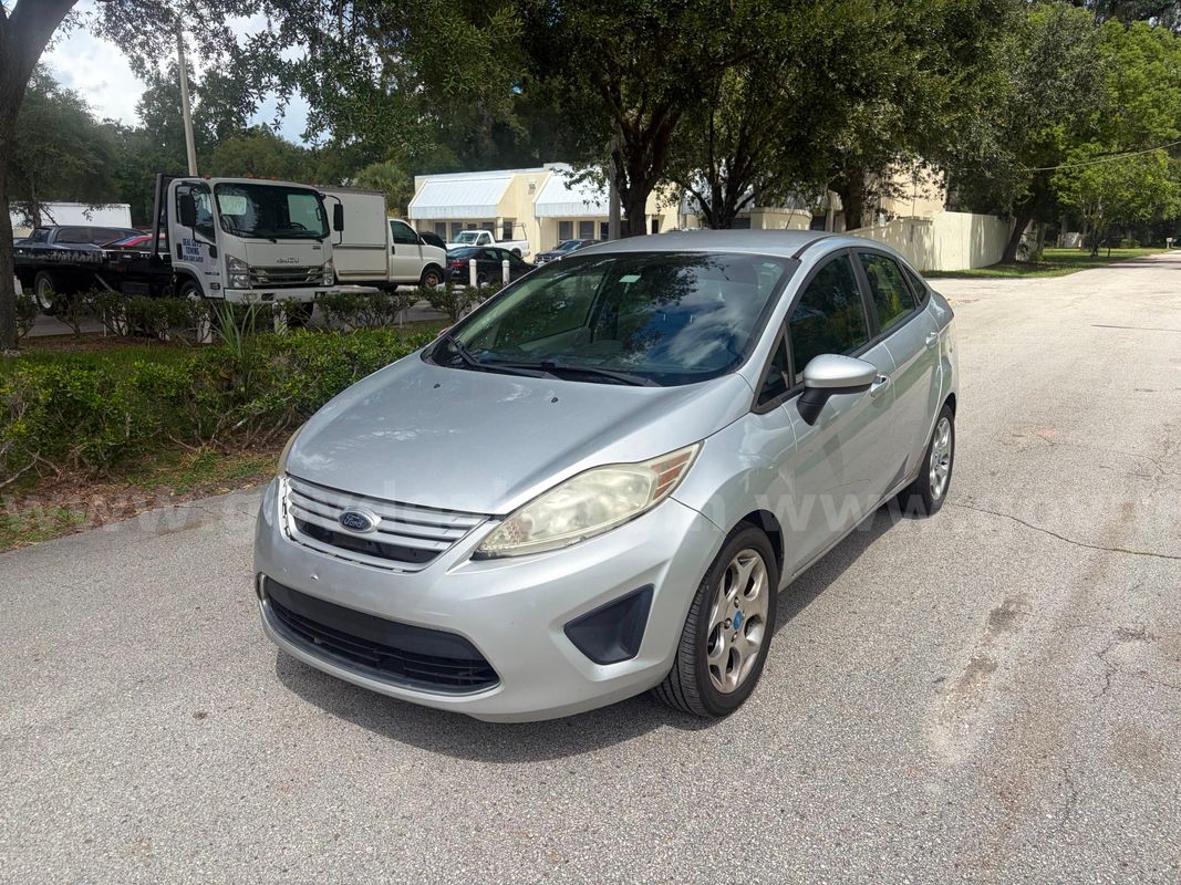 2013 Ford Fiesta S