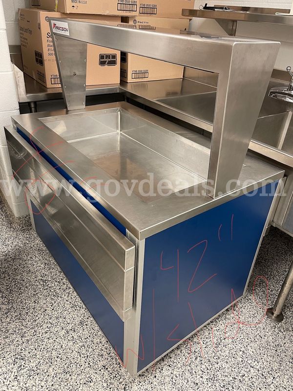 Precision Serving Table with ice well