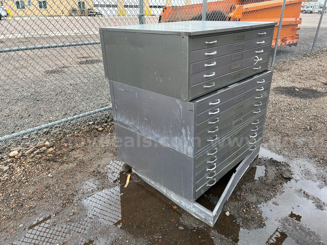 Metal shop drawers