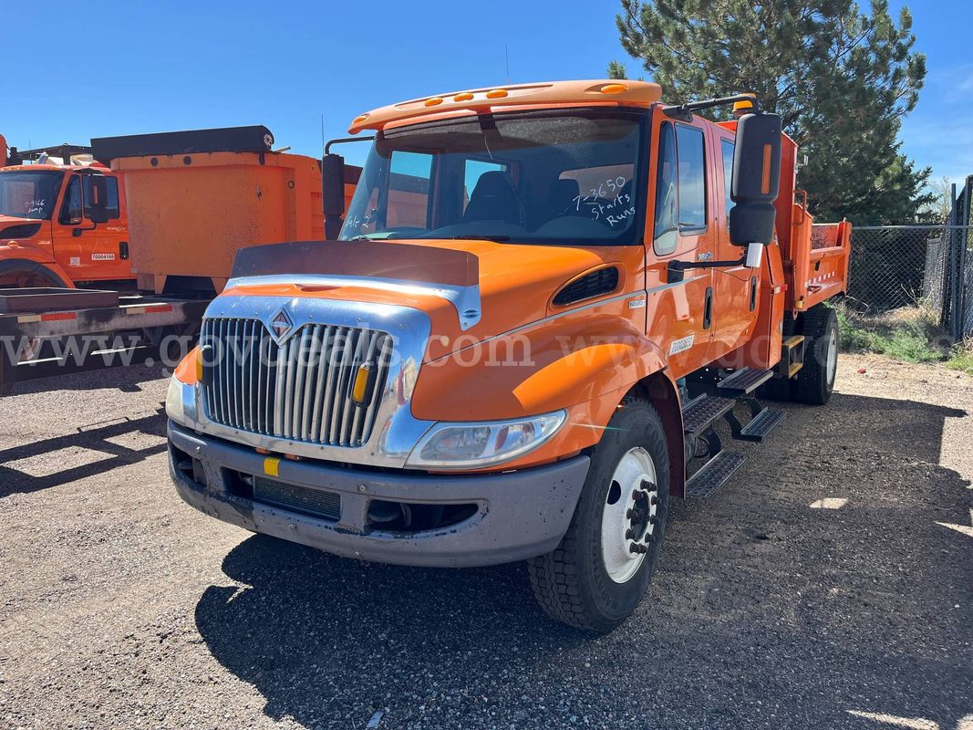 2009 International 4300 4x2 Dump Truck