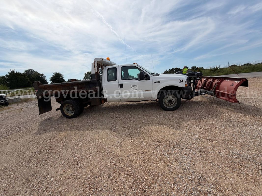 2004 Ford F-550