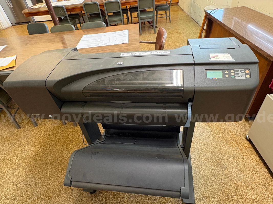 HP DESIGNJET 800 24 INCH PLOTTER AND ROLLING STAND