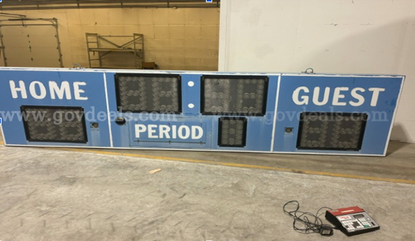 14' Scoreboard with Control Console