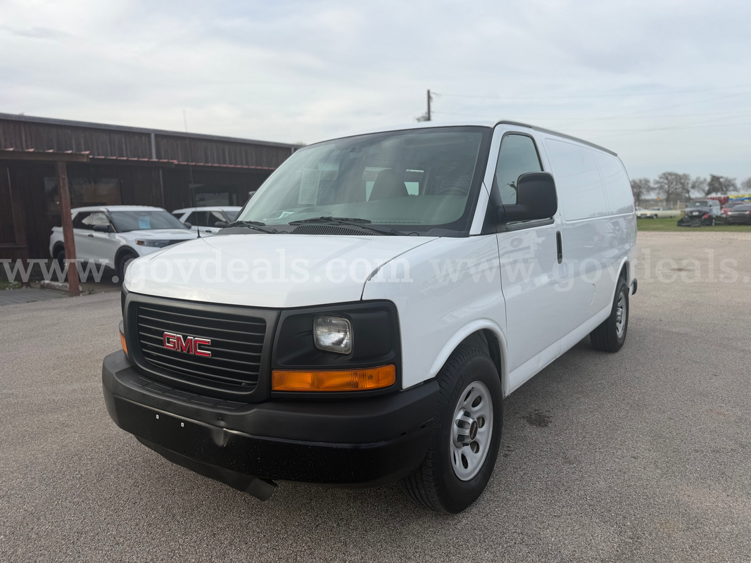 2013 GMC Savana Cargo Van  4.3L V6  Runs & Drives  Work Van
