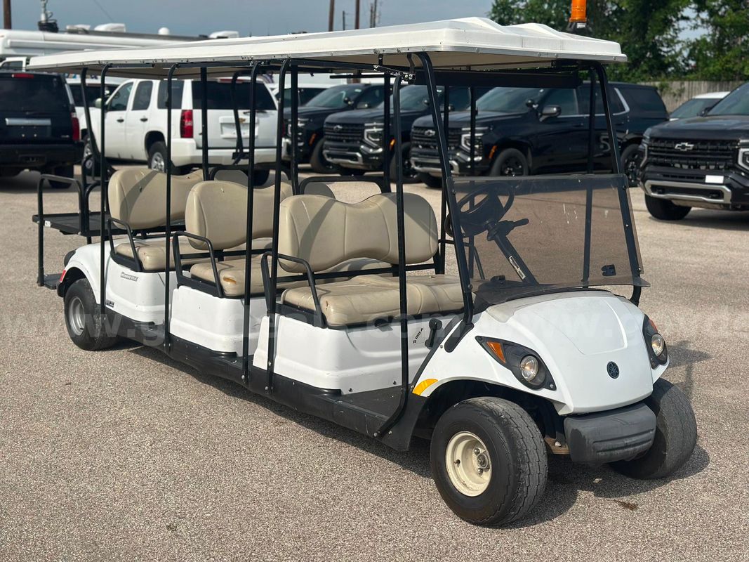 2014 YAMAHA 8 Passenger Golf Cart ***Gas Engine***