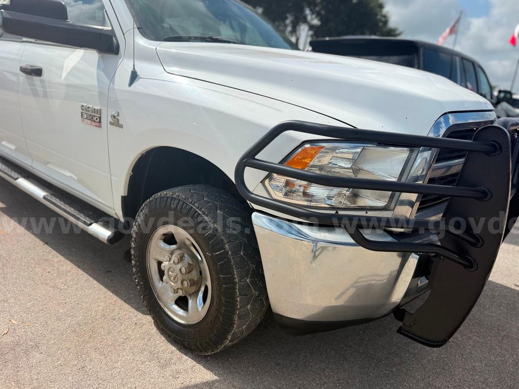 2012 RAM 3500 Crew Cab Pickup – 6.7L Cummins Turbo Diesel