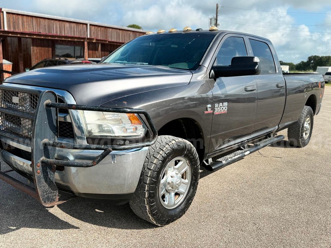 2014 RAM 3500 4x4 Crew Cab Pickup 6.7L Cummins Turbo Diesel – Runs & Drives
