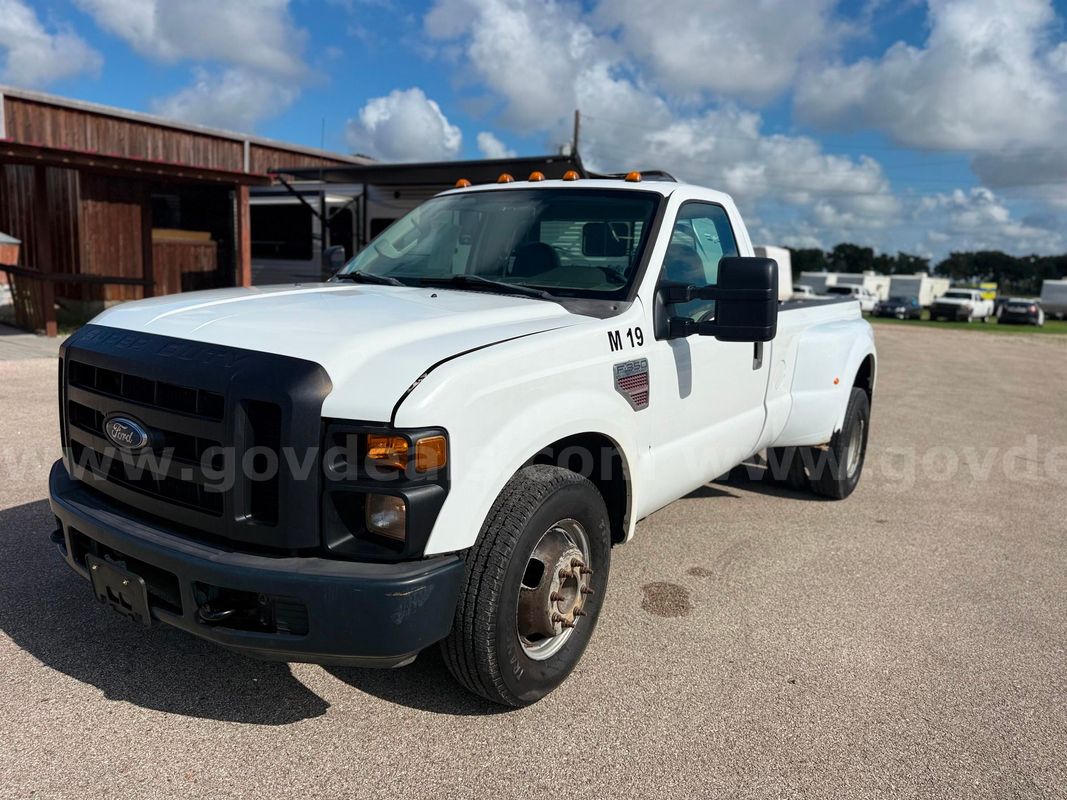 2009 Ford F-350 Super Duty 6.4L Power Stroke Diesel – 83K Miles – Gooseneck – Runs & Drives