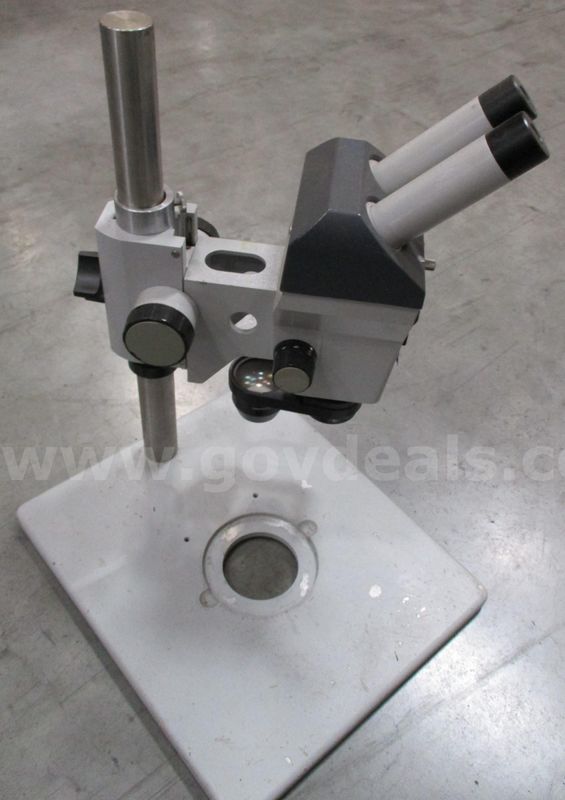 Microscope