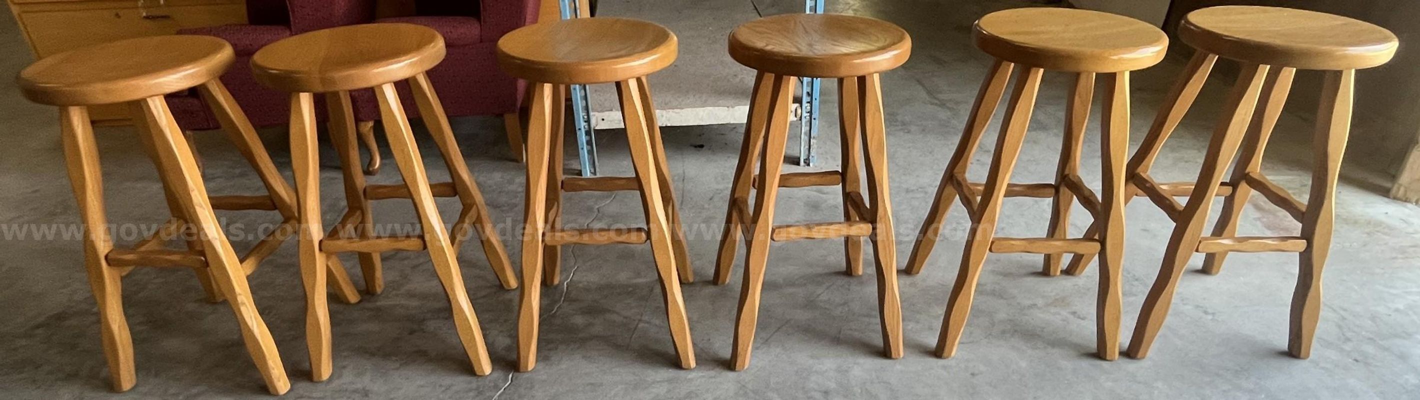 Lot of 6 Wood Barstools (4A)