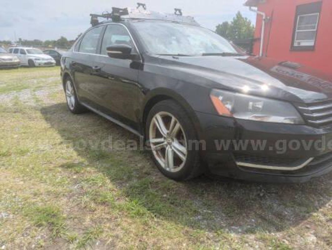 2014 Volkswagen Passat — 161,522 miles — Clean Title — 3-Day Engine & Transmission Guarantee