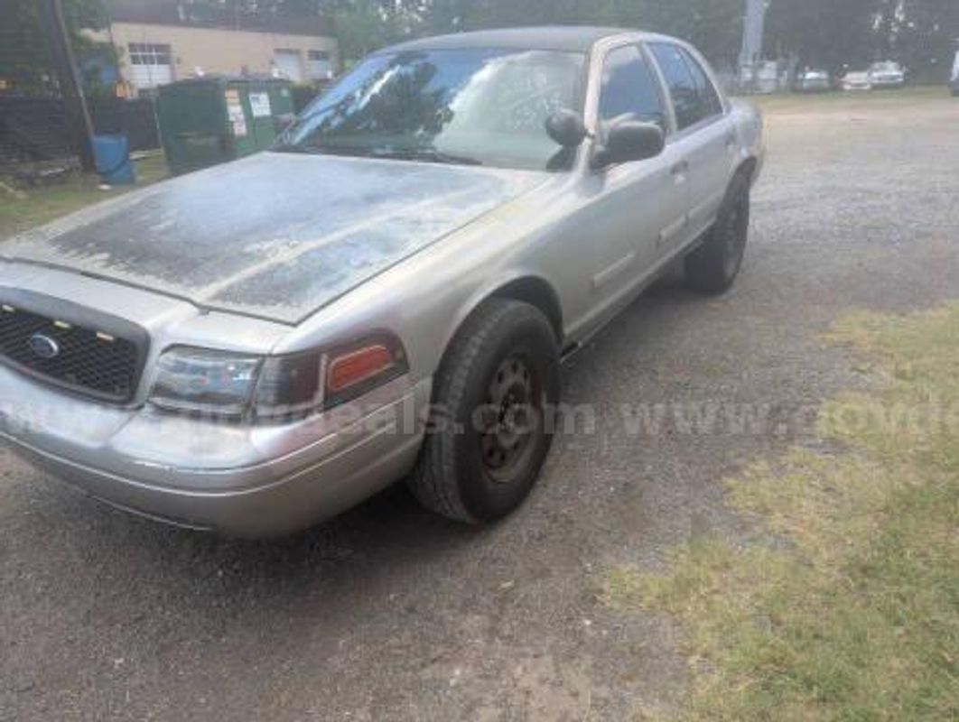 2010 Ford Crown Victoria