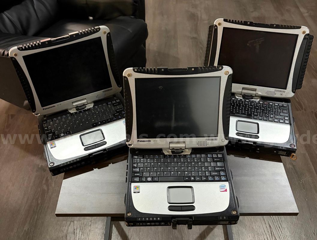 Lot of 3 - Panasonic Toughbook CF-19 laptops