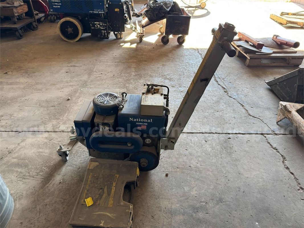 National HD6280 Flooring Chipper Machine