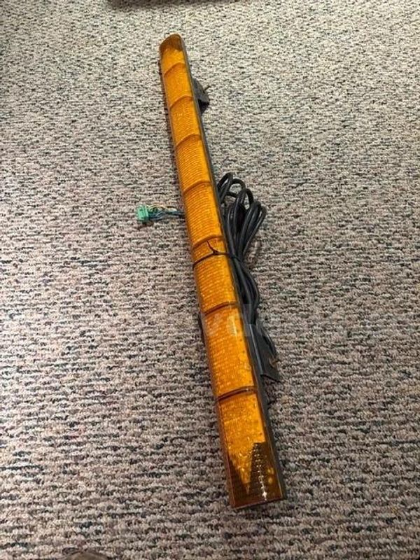 SoundOff Signal ETT3MLED-P 42” x 3” Amber Traffic Master LED Directional Light