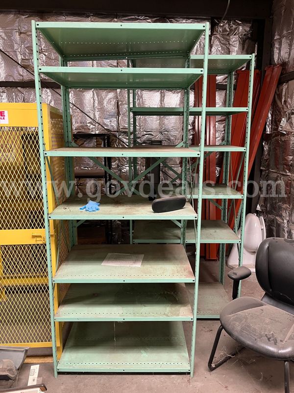 2 Storage Racks