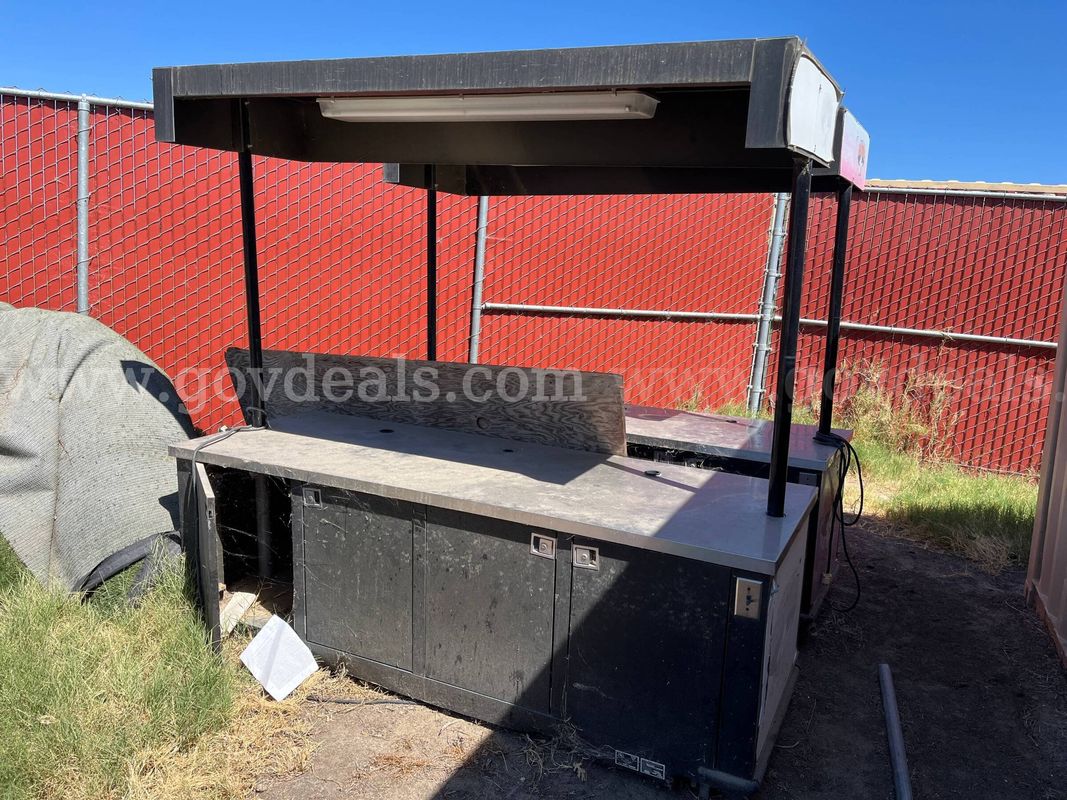 Cafeteria Stands