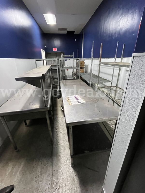 Racks & Tables