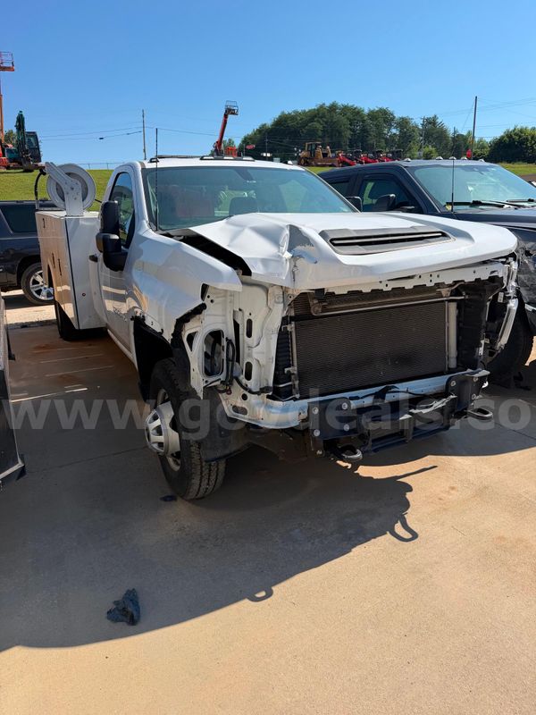 WRECKED 2023 Chevrolet Silverado 3500HD Stahl 11' Steel Service Truck CLEAN TITLE