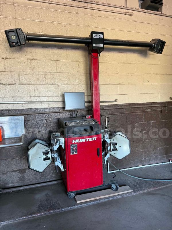 Hunter PA 130 Hawk Eye Alignment Machine