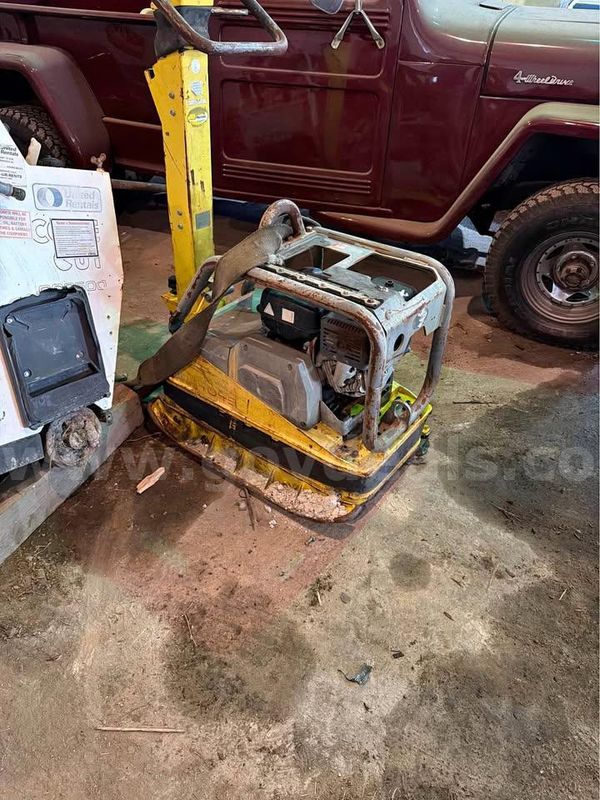 Wacker Neuson reversable vibroplate