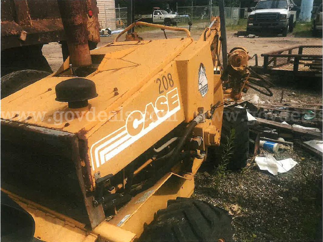 1996 SD100 Case Trencher