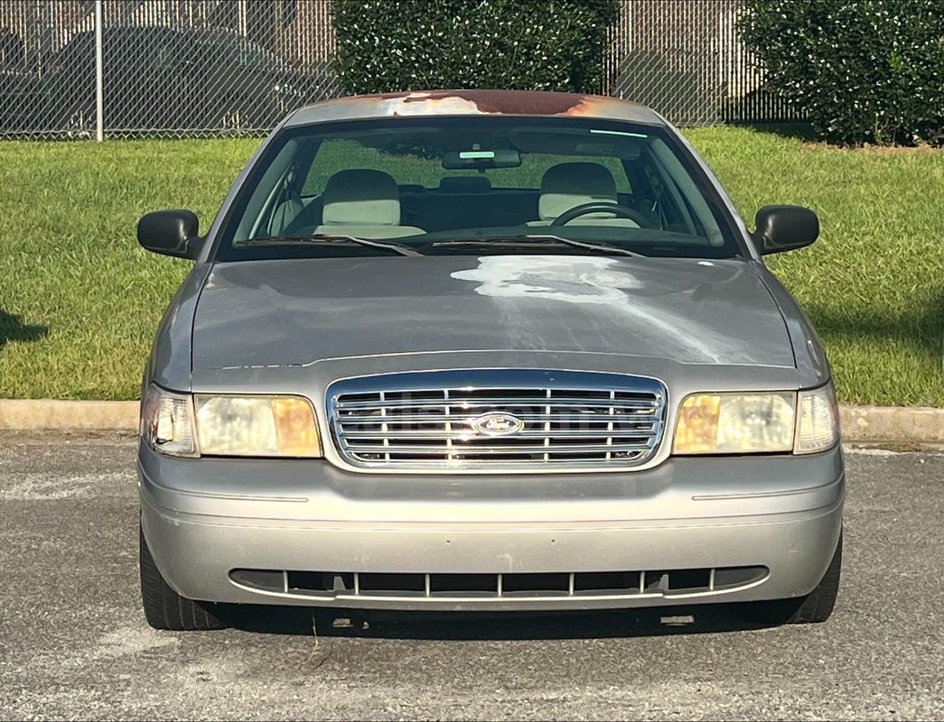 2006 Ford Crown Victoria - #2188 (CA1502)