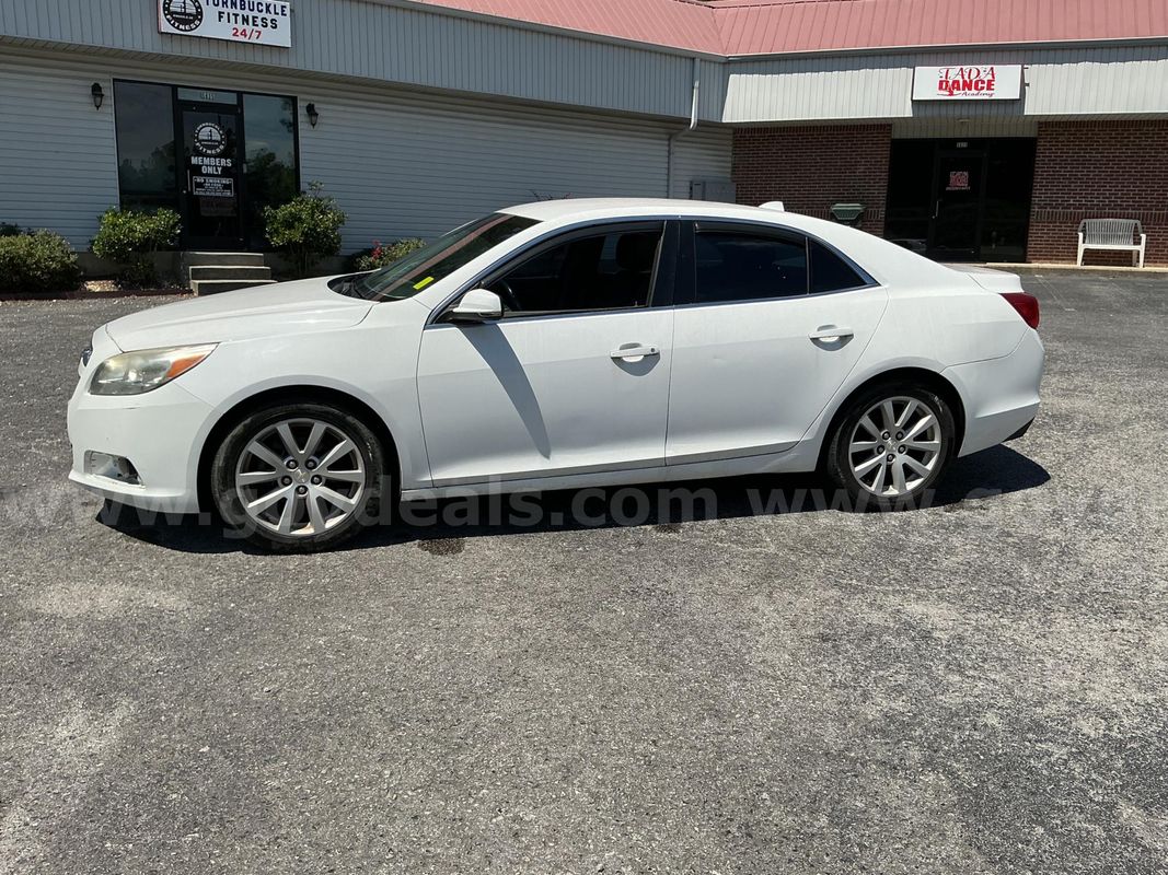 2013 Chevrolet Malibu LT/2.5L automatic/clean title/ Runs/Drives
