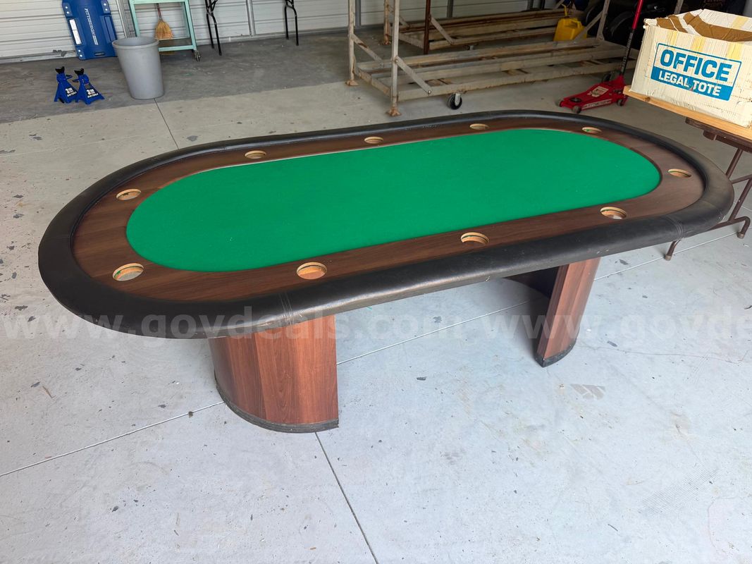 Professional card/game table - legs come off for easy transport (see pics)